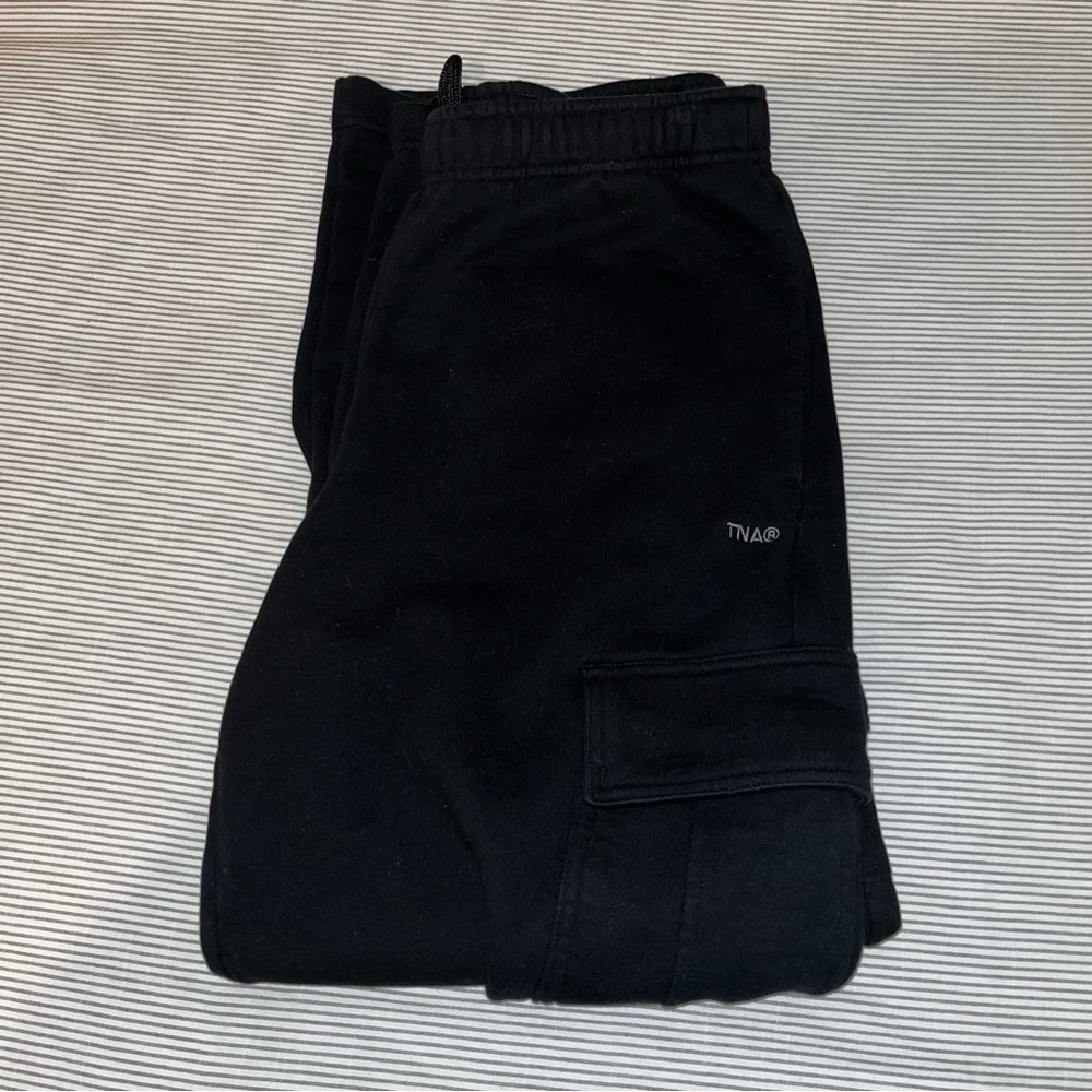 Aritzia Mega Cargo Sweatpants (Short Length)